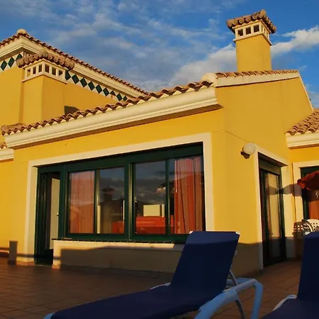 Lomas De * Campoamor