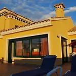 Lomas De * Campoamor